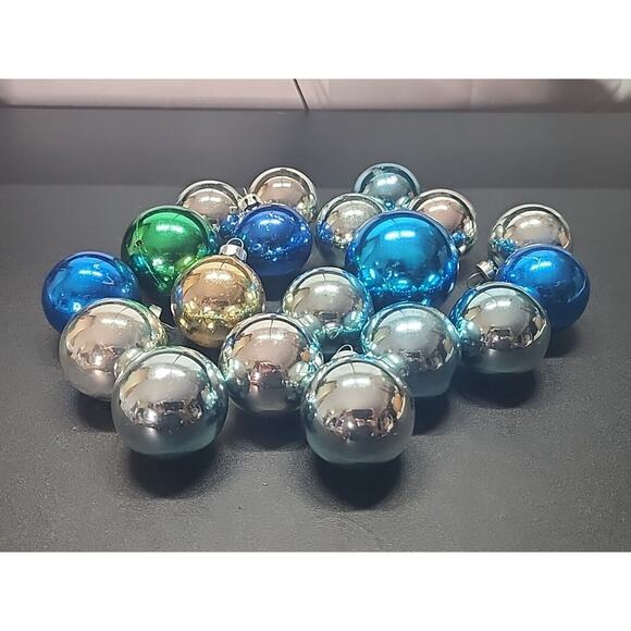 Vtg Lot of 19 Coby/ Shiny Brite Glass Balls Christmas Ornaments Blue Silver Gold - Picture 1 of 4